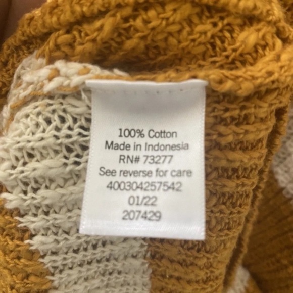 Plus Size 2X Sonoma Goods For Life Long Sleeve V-Neck Gold Striped Sweater - Picture 10 of 16